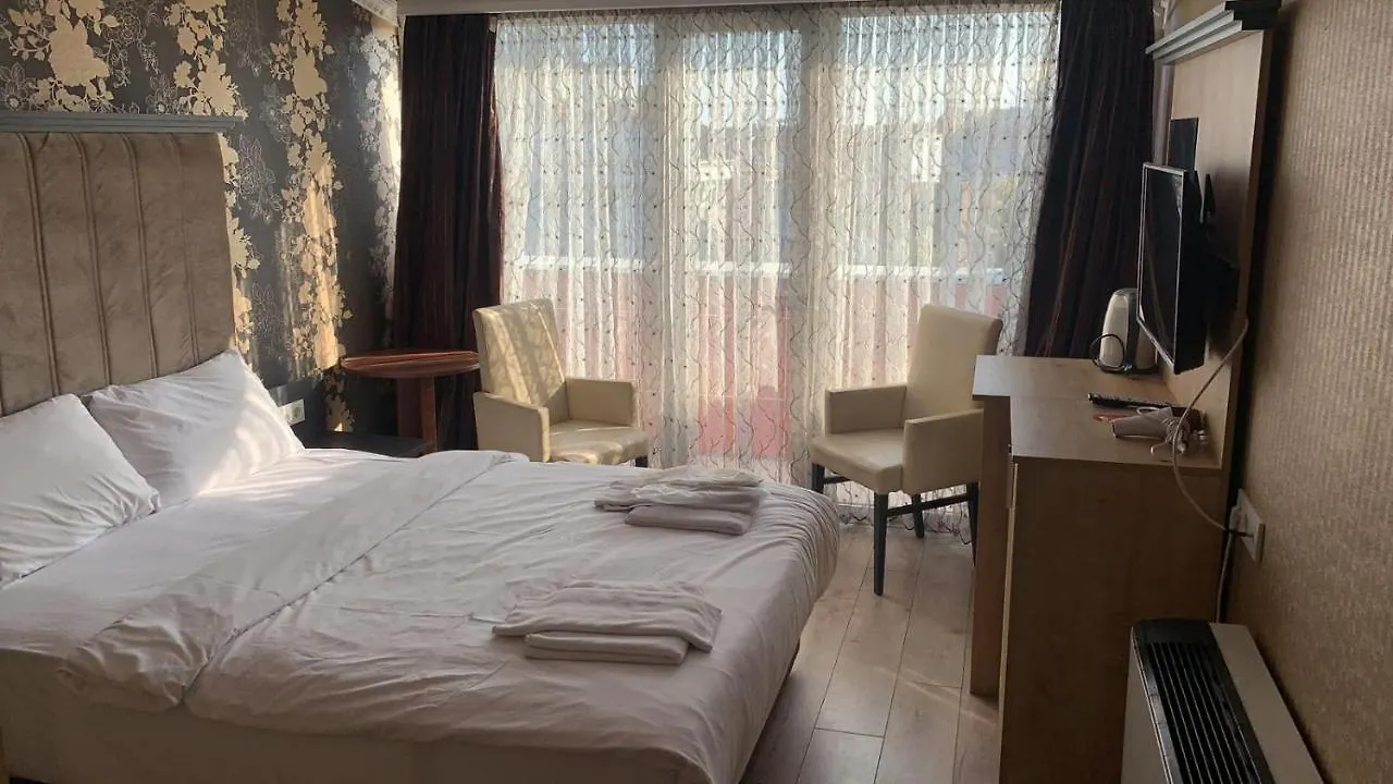 ホテル Golden Hill Otel イスタンブール