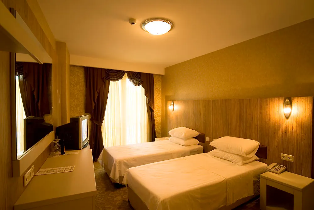 ホテル Golden Hill Otel イスタンブール